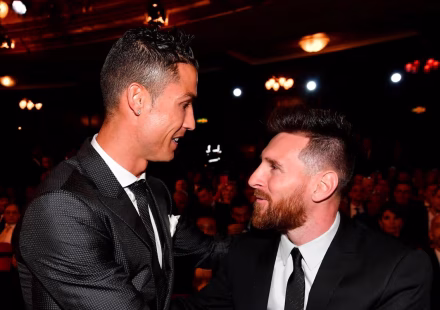 Ronaldo Sends Condolences to Messi Following Father’s Death